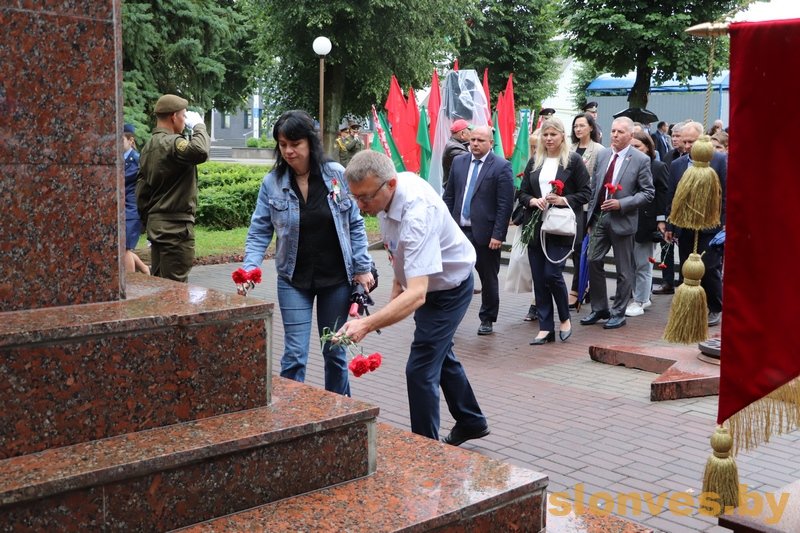 1img 9005 c8736